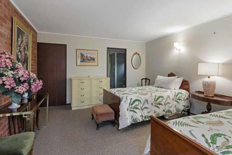 Photo of property in 15a Clyde Road, Upper Riccarton, Christchurch, 8041