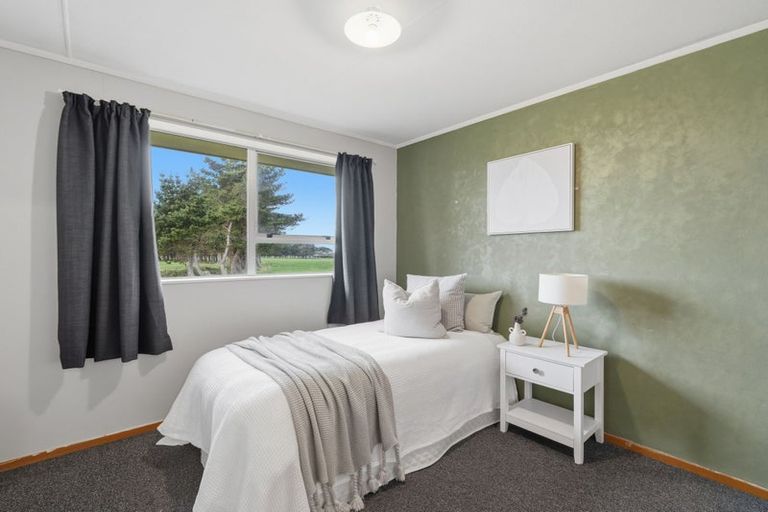Photo of property in 32 Ottrey Street, Clifton, Invercargill, 9812