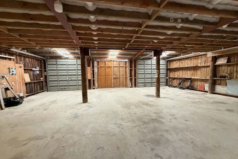 Photo of property in 35 Karepo Lane, Pahi, Paparoa, 0571