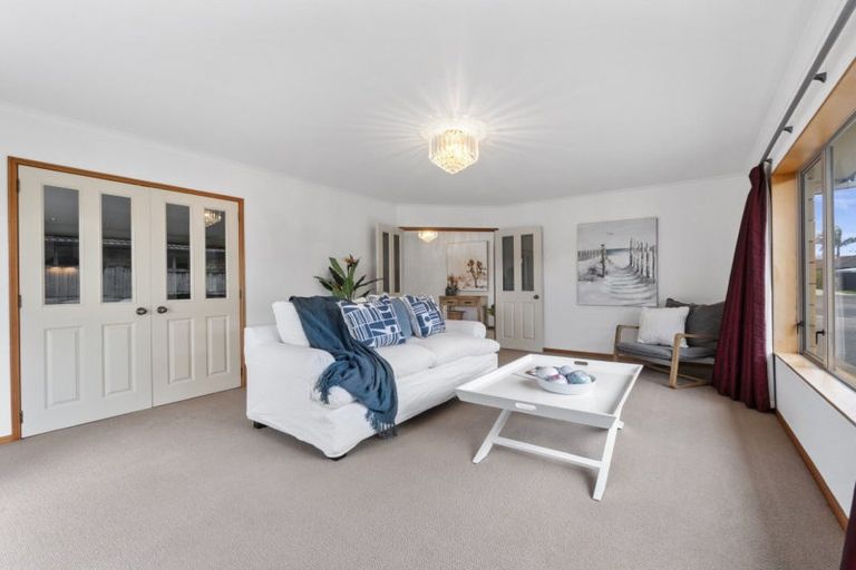 Photo of property in 5 Shire Place, Papamoa Beach, Papamoa, 3118