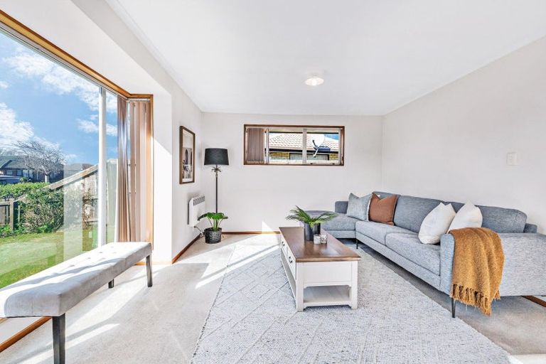 Photo of property in 1/5 Showgate Avenue, Sockburn, Christchurch, 8042