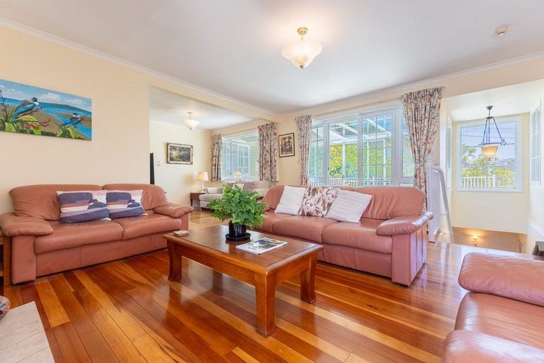 Photo of property in 10 Douglas Street, Paraparaumu Beach, Paraparaumu, 5032