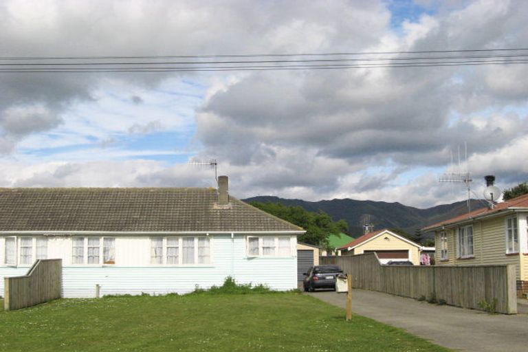 Photo of property in 8-10 Grand Street, Shannon, 4821