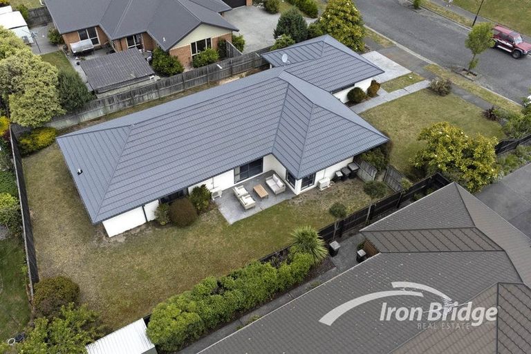 Photo of property in 50 Puhara Avenue, Parklands, Christchurch, 8083