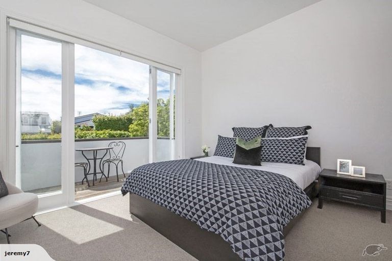 Photo of property in 11 Vine Street, Saint Marys Bay, Auckland, 1011