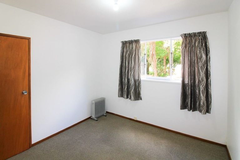 Photo of property in 1/63 Cheviot Road, Lowry Bay, Lower Hutt, 5013