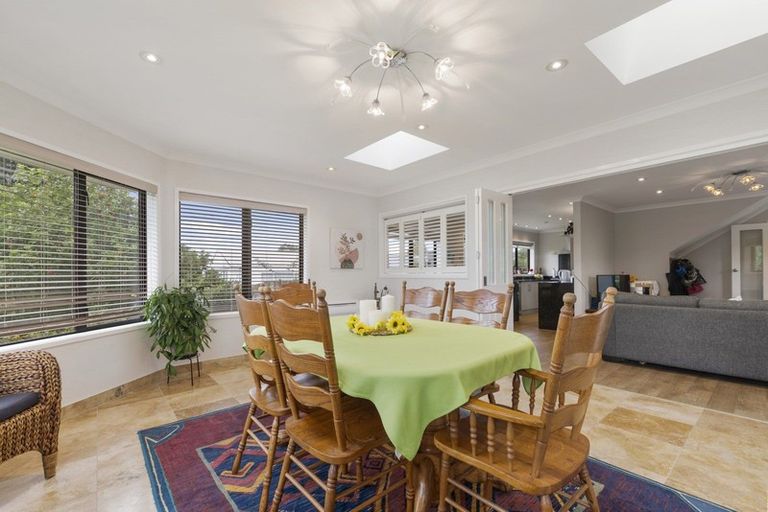 Photo of property in 87 Grand Vue Road, Kawaha Point, Rotorua, 3010