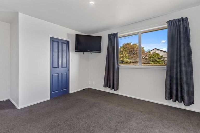 Photo of property in 330 Breezes Road, Aranui, Christchurch, 8061