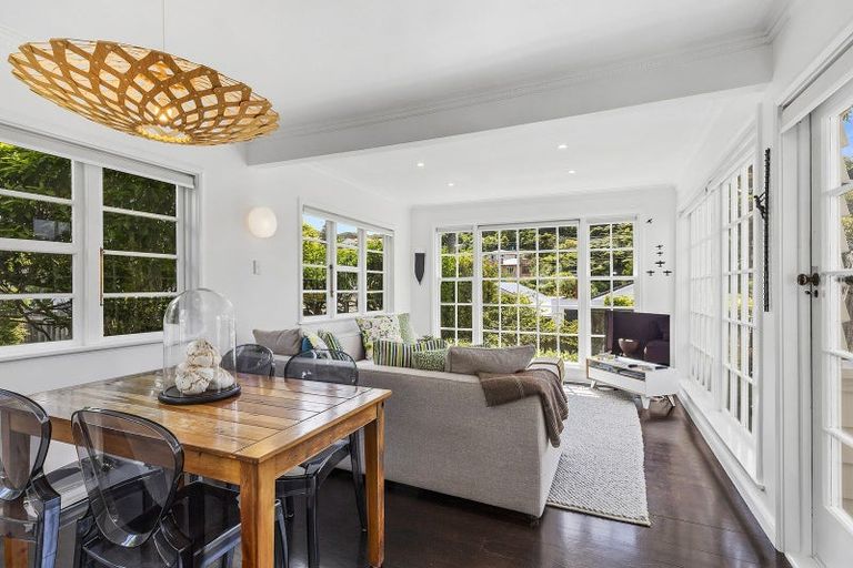 Photo of property in 21 Fancourt Street, Karori, Wellington, 6012