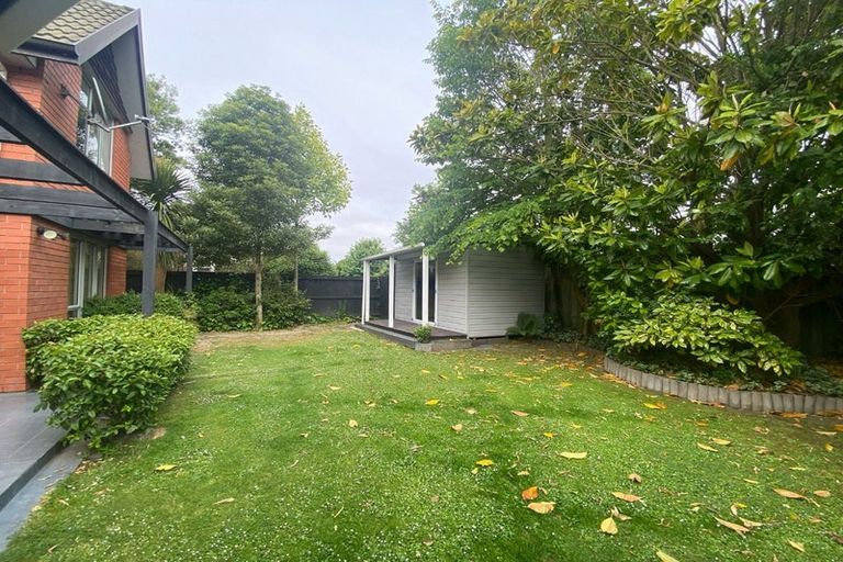 Photo of property in 2/11c Rudleigh Avenue, Upper Riccarton, Christchurch, 8041