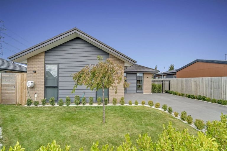 Photo of property in 23 Arabella Crescent, Yaldhurst, Christchurch, 8042
