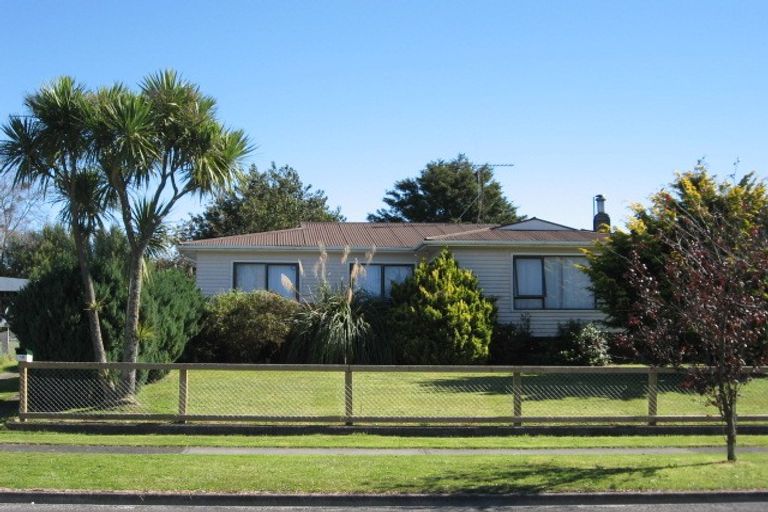 Photo of property in 18 Morvern Crescent, Tokoroa, 3420