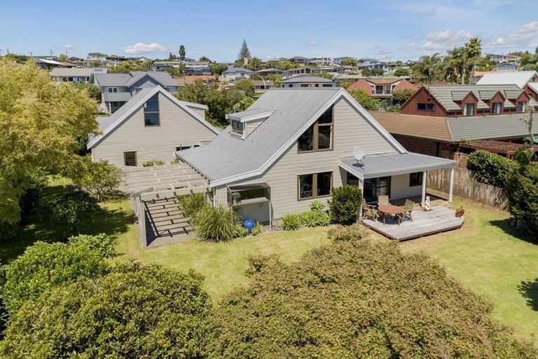 Photo of property in 30 Ruamoana Place, Omokoroa, 3114