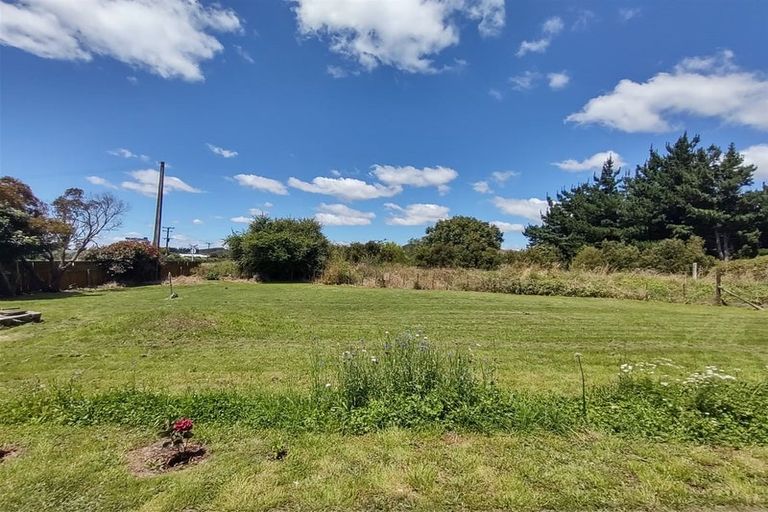 Photo of property in 61 Sydney Street, Takapau, 4203