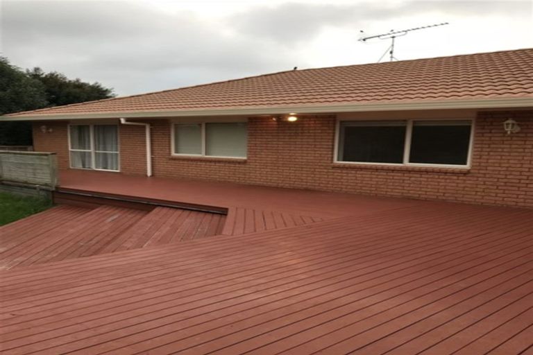 Photo of property in 40 Tralee Terrace, Dannemora, Auckland, 2016