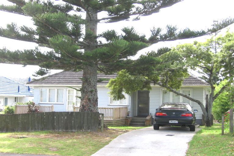 Photo of property in 1/63 Lancaster Road, Beach Haven, Auckland, 0626