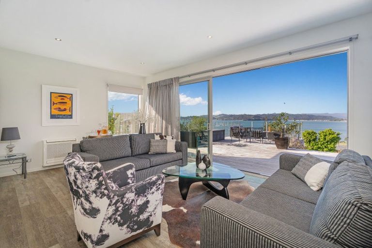 Photo of property in 11 Puriri Place, Whitianga, 3510