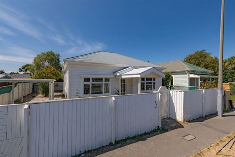 Photo of property in 35 Harrow Street, Phillipstown, Christchurch, 8011