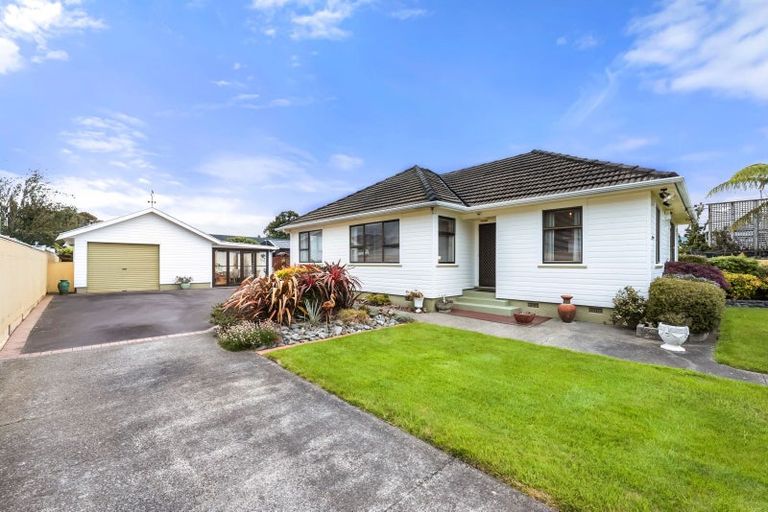 Photo of property in 50 Brentwood Street, Trentham, Upper Hutt, 5018