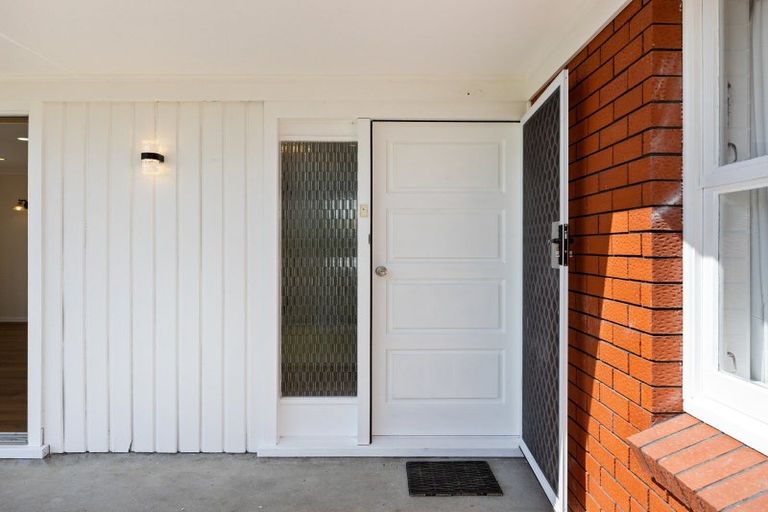 Photo of property in 13 Regent Street, Silverdale, Hamilton, 3216