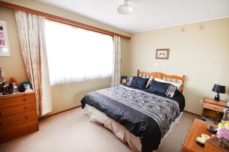 Photo of property in 100 Molyneux Avenue, Cromwell, 9310