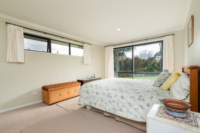 Photo of property in 6 Okura Drive, Kerikeri, 0230
