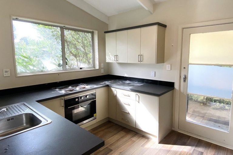 Photo of property in 1/16a Colenso Street, Sumner, Christchurch, 8081