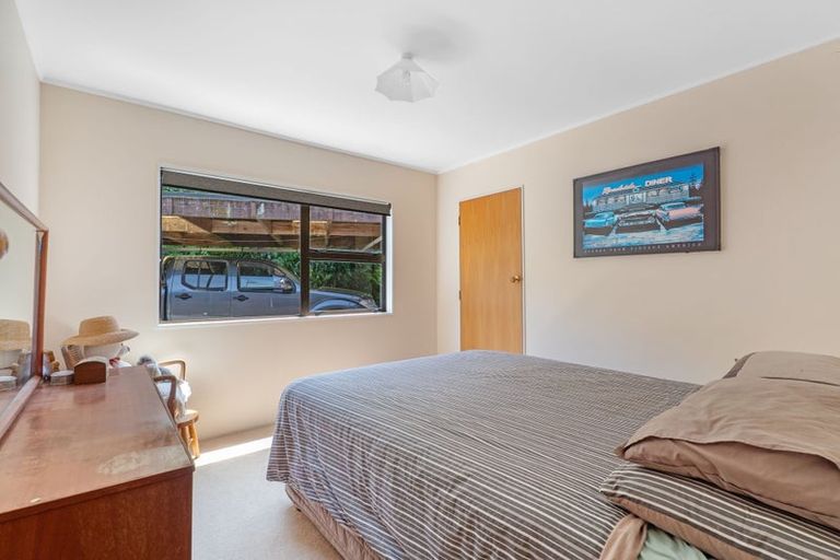 Photo of property in 28 Centennial Drive, Whitianga, 3510