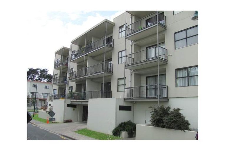 Photo of property in 21/124 Stancombe Road, Flat Bush, Auckland, 2016