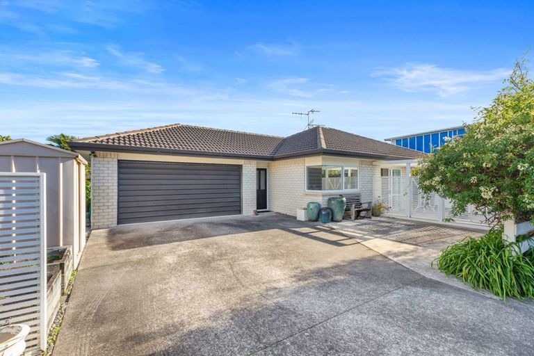 Photo of property in 42a Ngatai Road, Otumoetai, Tauranga, 3110