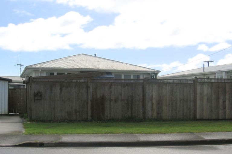 Photo of property in 8 Raumati Crescent, Onerahi, Whangarei, 0110