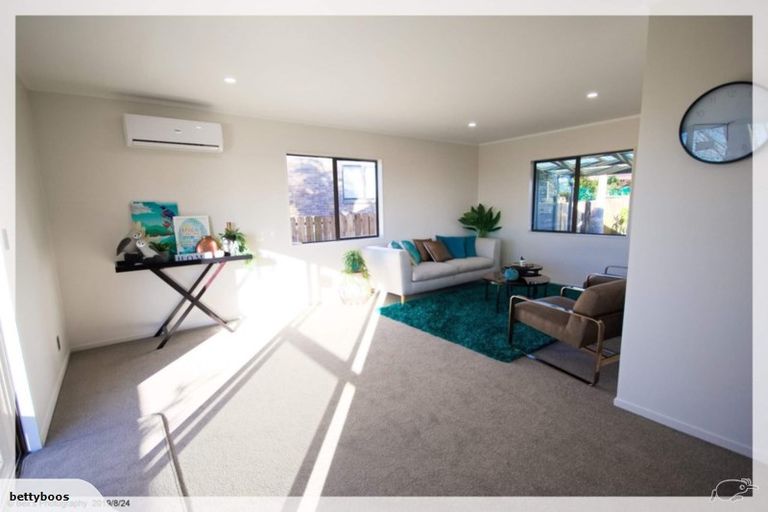 Photo of property in 12 Taylor Street, Ohauiti, Tauranga, 3112