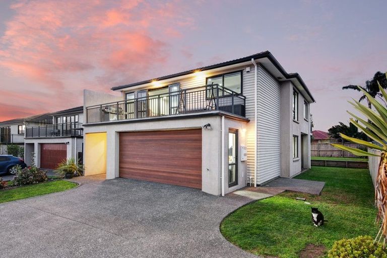 Photo of property in 15 The Rise, Gulf Harbour, Whangaparaoa, 0930