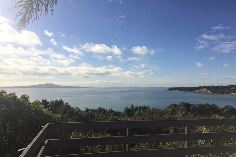 Photo of property in 23 Churchill Road, Murrays Bay, Auckland, 0630
