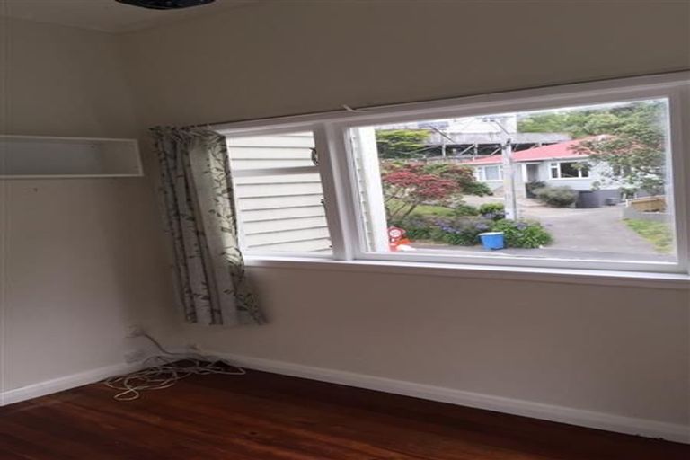 Photo of property in 71 Liardet Street, Vogeltown, Wellington, 6021