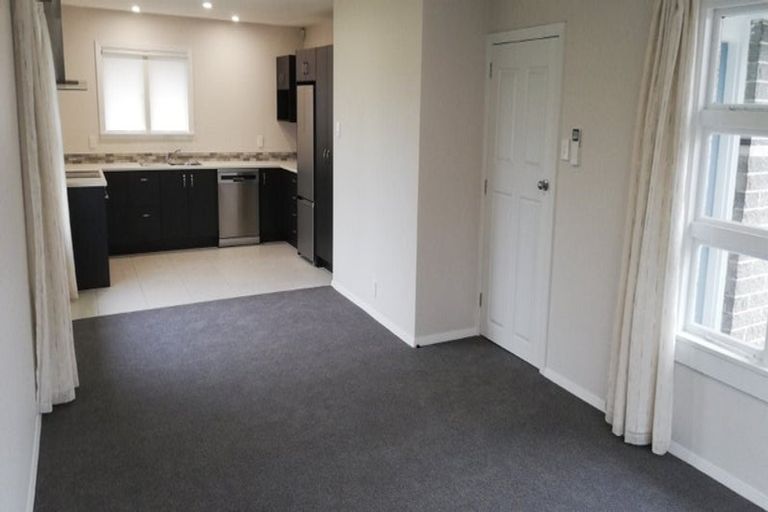 Photo of property in 23 Greenhurst Street, Sockburn, Christchurch, 8042