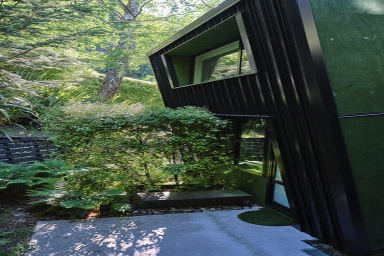 Photo of property in 44 Mcmillan Road, Arthurs Point, Queenstown, 9371