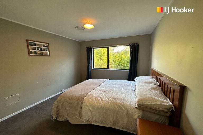 Photo of property in 106 Glenross Street, Glenross, Dunedin, 9011