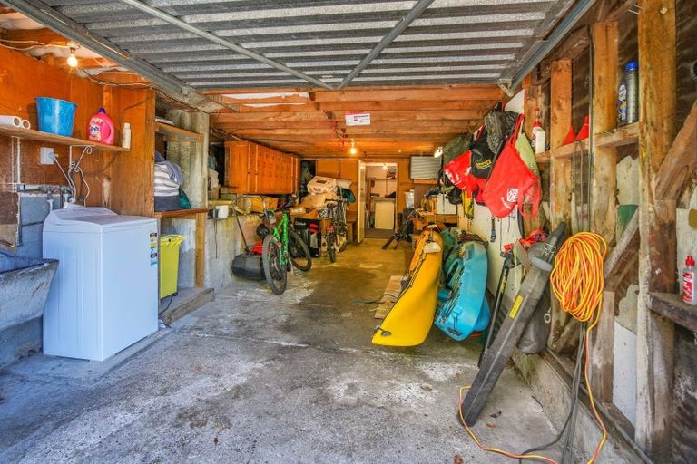 Photo of property in 16 Isel Place, Stoke, Nelson, 7011