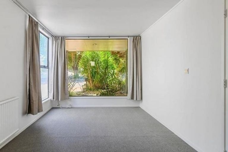 Photo of property in 1114 Whakaue Street, Rotorua, 3010