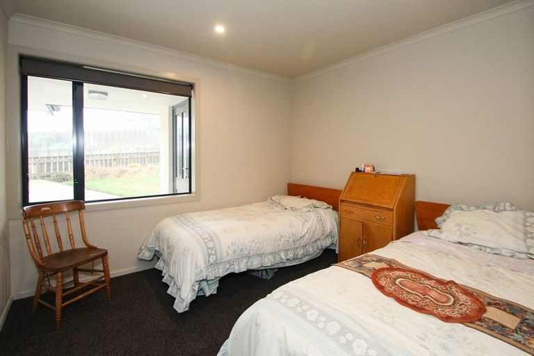 Photo of property in 18 Dove Place, Holmes Hill, Oamaru, 9401