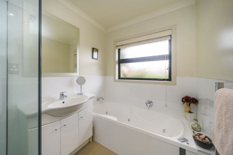 Photo of property in 159 Park Road, West End, Palmerston North, 4410