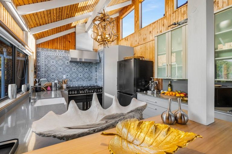 Photo of property in 8 Grey Avenue, Tairua, 3508