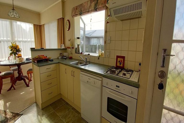 Photo of property in 12 Erika Place, Fairview Downs, Hamilton, 3214