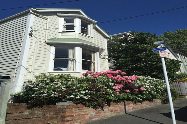 Photo of property in 11 Cottleville Terrace, Thorndon, Wellington, 6011