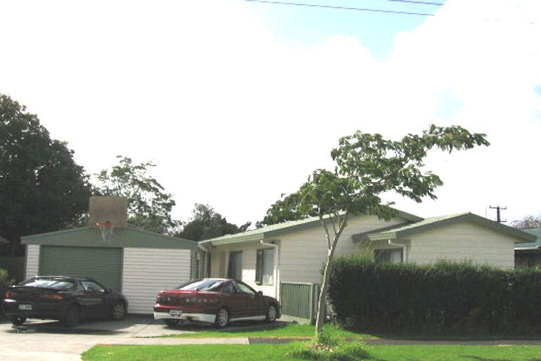 Photo of property in 1 Robertson Road, Ranui, Auckland, 0612