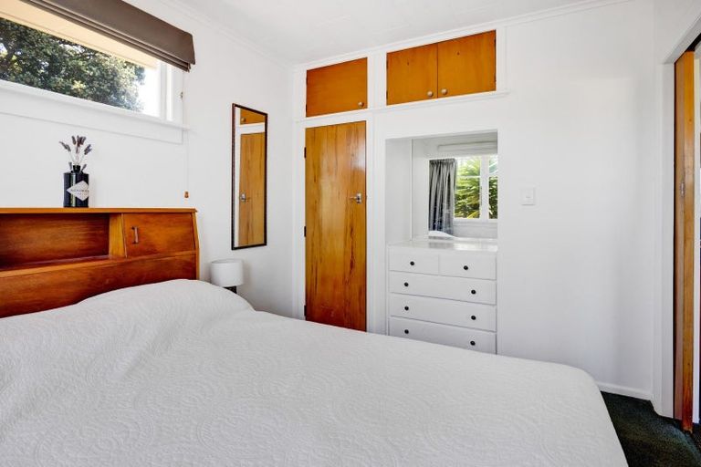 Photo of property in 49 Fox Street, Opunake, 4616