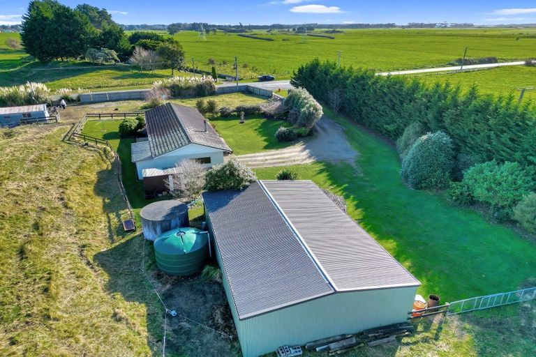 Photo of property in 282 Hickford Road, Foxton, 4891