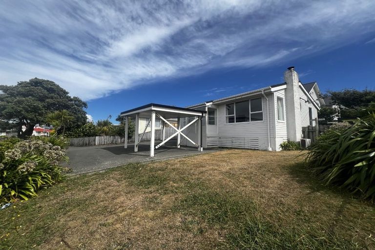 Photo of property in 58 Te Pene Avenue, Titahi Bay, Porirua, 5022