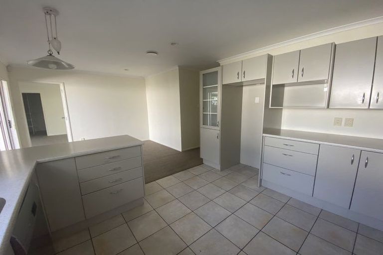 Photo of property in 14 Cassino Crescent, Onekawa, Napier, 4110